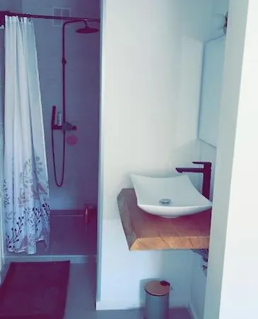 Vue Laterale Sur Apartamento De Panne